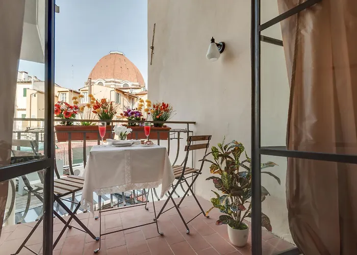 San Lorenzo Dome Apartment